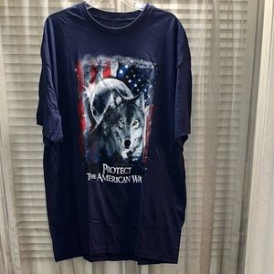 AUTHENTIC CLASSICS Men’s Protect The American Way Wolf Flag T-shirt. Sz XXL.